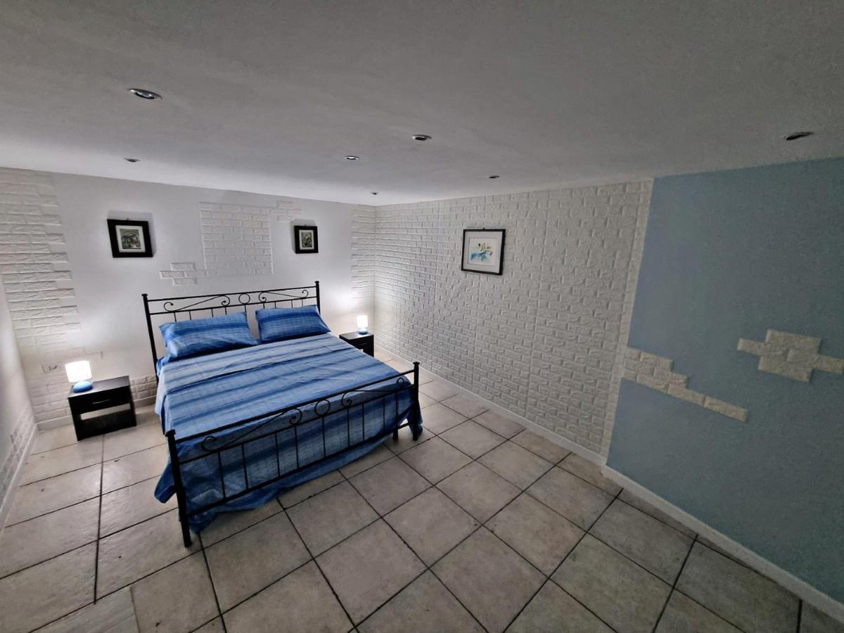Manfredi Home バーリ エクステリア 写真