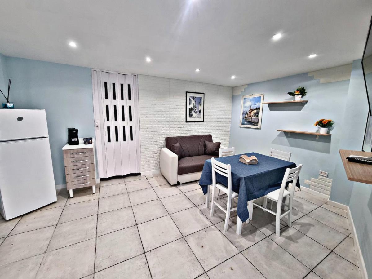 Manfredi Home バーリ エクステリア 写真