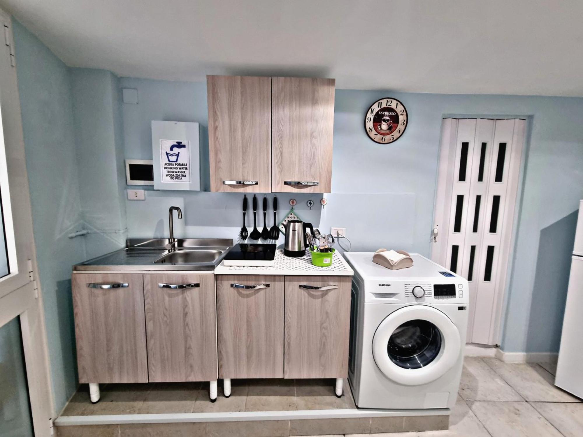 Manfredi Home バーリ エクステリア 写真
