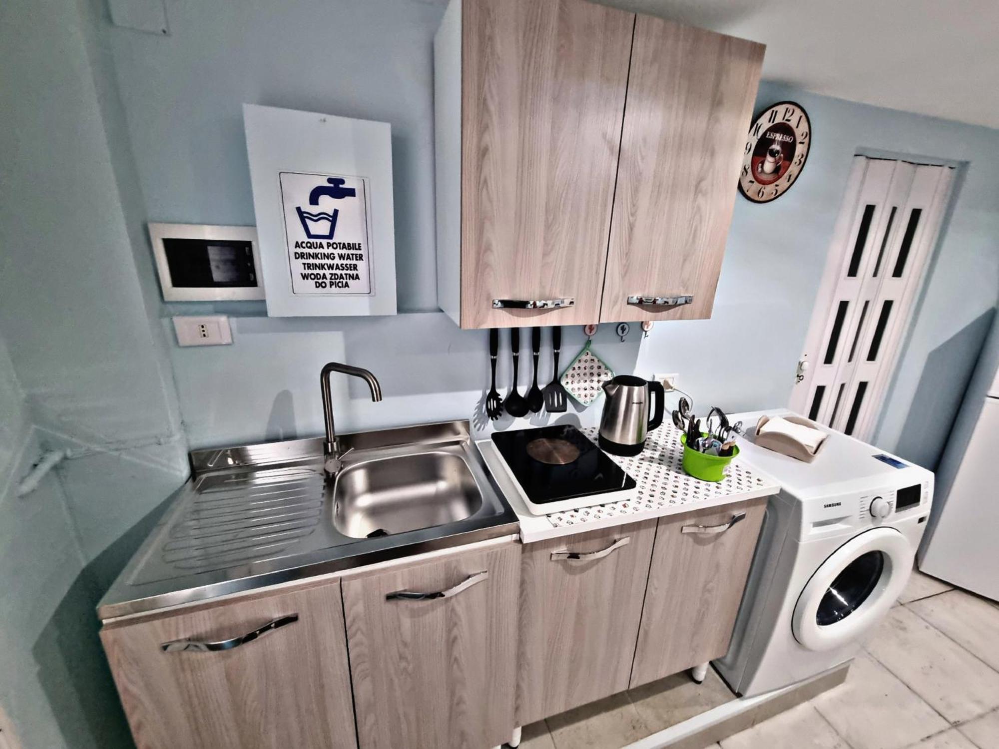 Manfredi Home バーリ エクステリア 写真